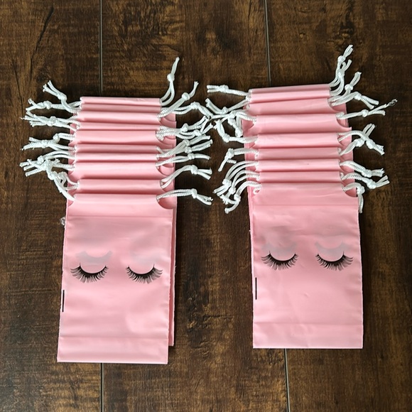 Other - 20 Pink Draw String Bags with Eyelashes